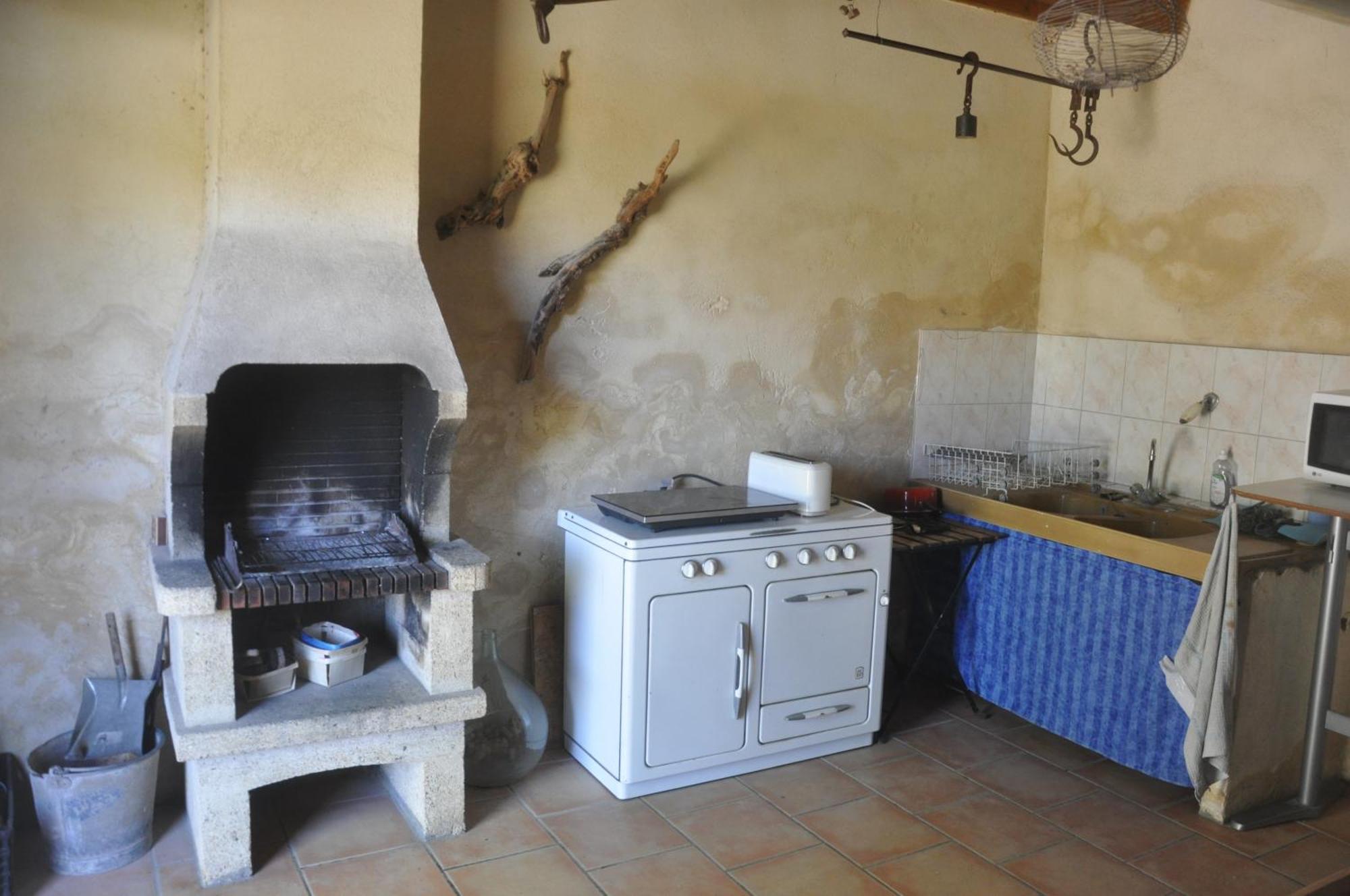 La Ferme De Tonton Jules 2 Hotel Entraigues-sur-la-Sorgue Bagian luar foto